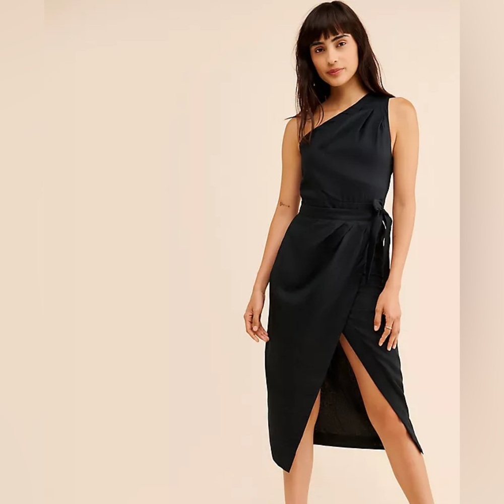 BNWT Anthropologie one shoulder black linen dress size 14.
